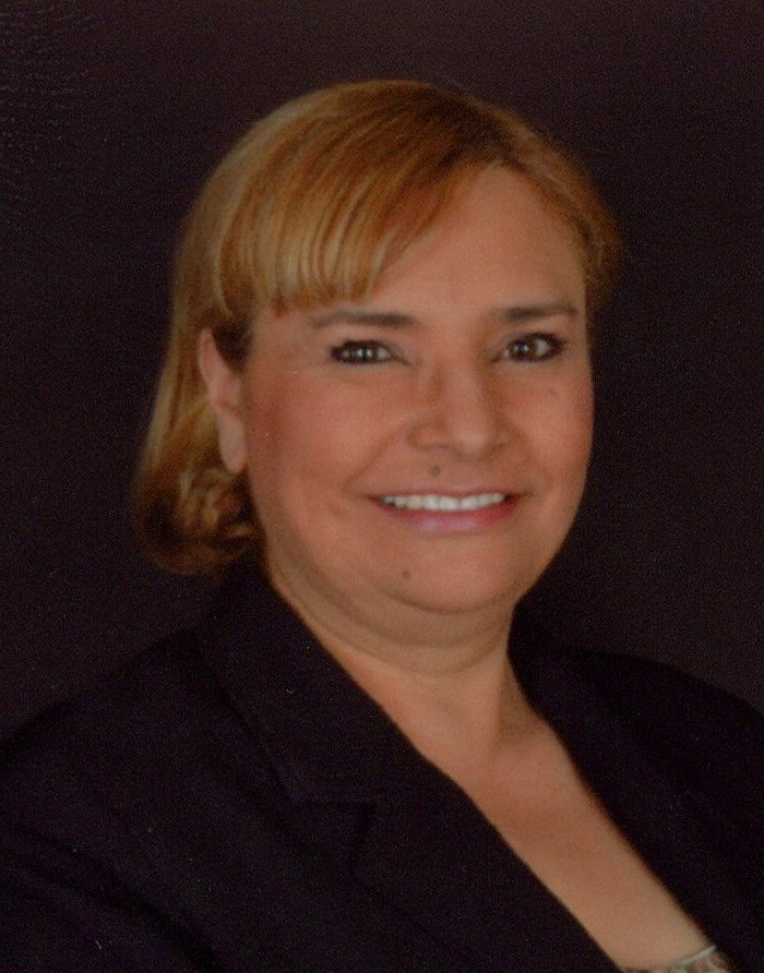 Gloria Villegas, Broker/Realtor